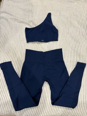 SET Active Navy Sports Bra with Center Logo